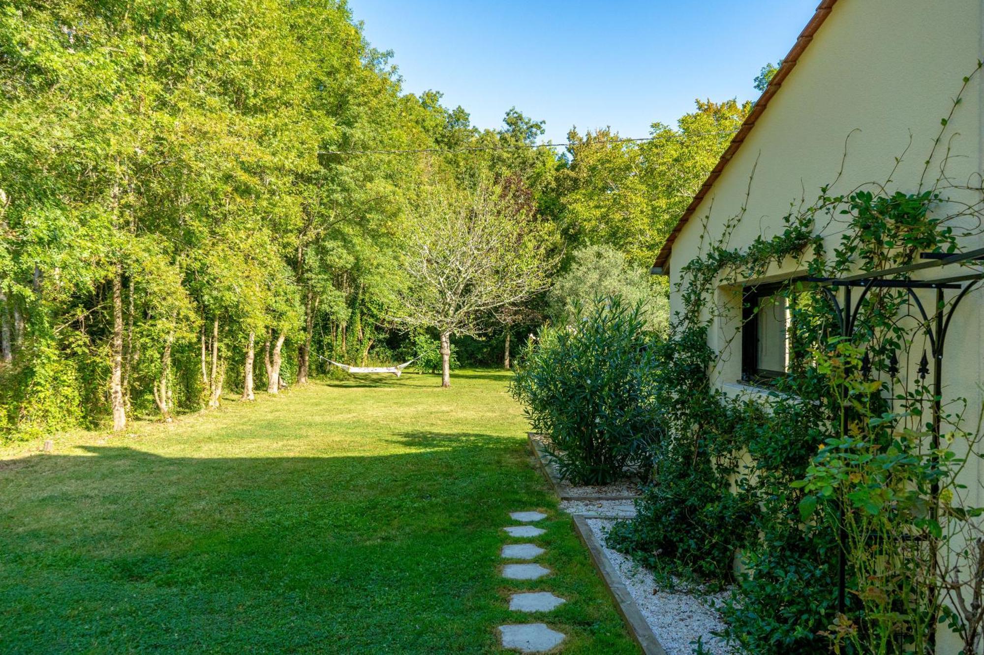 Le Bon Ami Villa Fronsac  Eksteriør billede